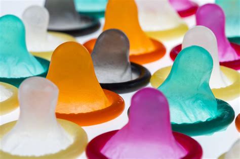 Blowjob ohne Kondom gegen Aufpreis Bordell Werfen